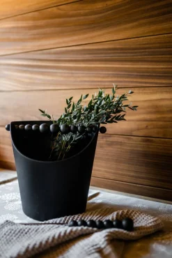 Saunatarvikkeet^Aarikka Nuppu saunakiulu musta