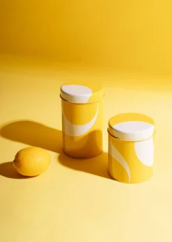 Ruoansäilytys Ja Järjestys^Aarikka peltipurkki M tuliainen keltainen