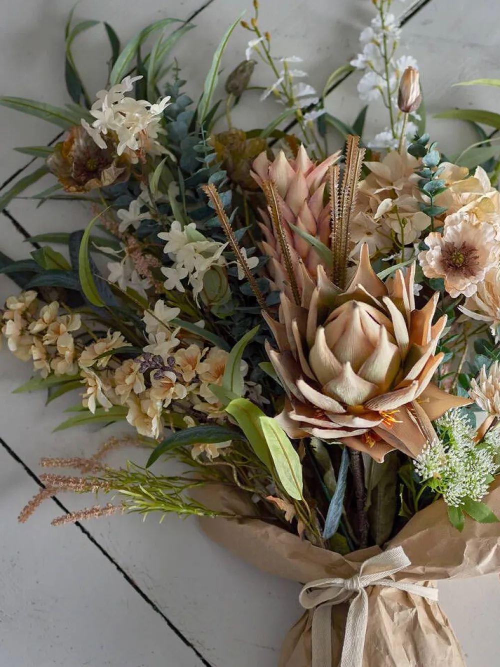 Koriste-Esineet^Bloomingville koristeoksa Eucalyptus vihreä