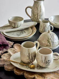 Koriste-Esineet|Tarjoilu^Bloomingville tarjoiluastia Bea