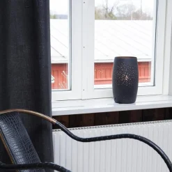 Sisustusvalaisimet^By Rydu00e9ns By Rydéns Colby pöytävalaisin hiekanmusta