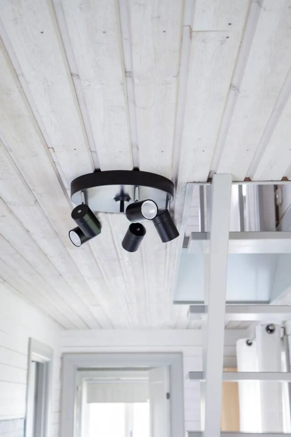 Sisustusvalaisimet^By Rydu00e9ns By Rydéns Correct 5-os kattovalaisin mattamusta