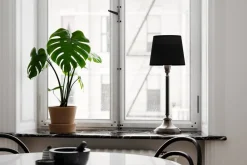 Sisustusvalaisimet^By Rydu00e9ns By Rydéns pöytävalaisin Dinant musta