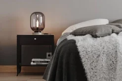 Sisustusvalaisimet^By Rydu00e9ns By Rydéns pöytävalaisin Leola hiekanmusta/savunharmaa