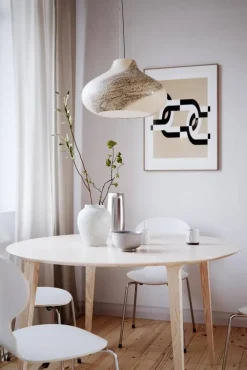 Sisustusvalaisimet^By Rydu00e9ns By Rydéns riippuvalaisin Mira Ø 45 cm valko-musta