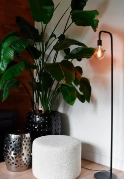 Sisustusvalaisimet^Calex lattiavalaisin U-line musta E27