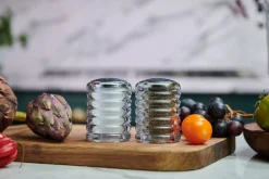 Keittiötarvikkeet^Cole&Mason suola- ja pippurisirotin Beehive