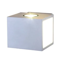 Sisustusvalaisimet^Design by Gru00f6nlund Design by Grönlund Cubic seinävalaisin valkoinen