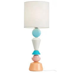 Sisustusvalaisimet^Design by Gru00f6nlund Design by Grönlund pöytävalaisin Play kangasvarjostimella