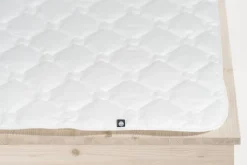 Vuodetekstiilit^Familon Original Tikki petauspatjan suojus 120x200, 200g