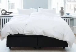 Vuodetekstiilit^Familon Percale pussilakanasetti valkoinen 150x210/55x65