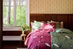 Vuodetekstiilit^Finlayson satiinipussilakanasetti Lilia 150x210+50x70 cm vih