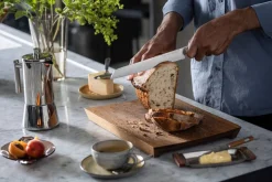 Veitset Ja Leikkuulaudat^Fiskars All Steel leipäveitsi