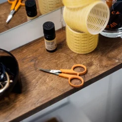 Kylpyhuonetarvikkeet|Sakset^Fiskars Classic kynsisakset kaarevateräiset 10 cm