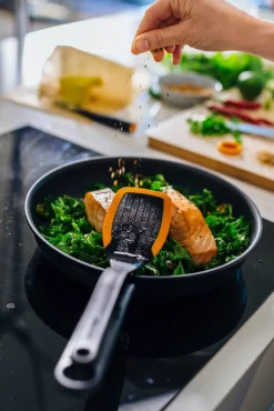 Keittiötarvikkeet^Fiskars Functional Form Lasta