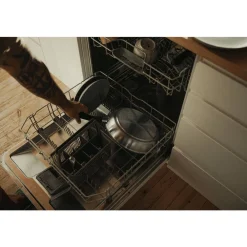 Paistoastiat^Fiskars Functional Form Paistinpannu 24 cm