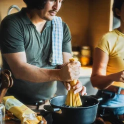 Keittoastiat^Fiskars Hard Face kattila 5 l kannella