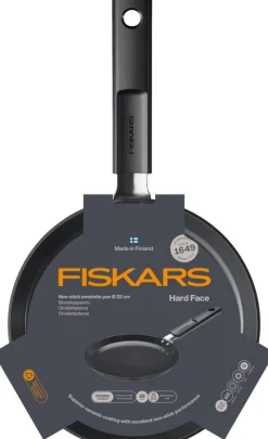 Paistoastiat^Fiskars Hard Face ohukais- /omelettipannu 22 cm