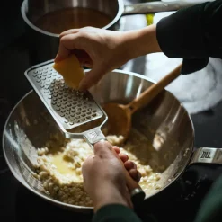 Keittiötarvikkeet^Fiskars Norden raastin karkea