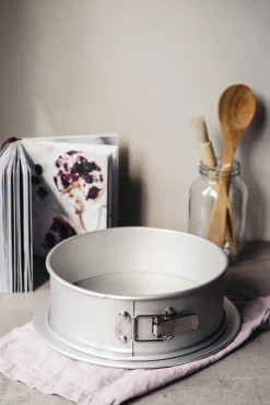 Leivonta^Heirol Leivonta irtopohjavuoka 25x7,6 cm anodisoitu alumiini