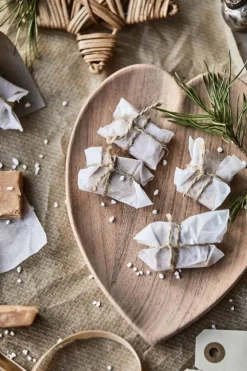 Koriste-Esineet^IB Laursen kulhosetti sydän 2-osainen akaasia