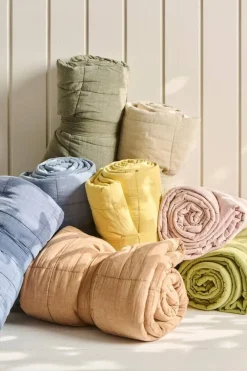 Sisustustekstiilit^IB Laursen peitto keltainen