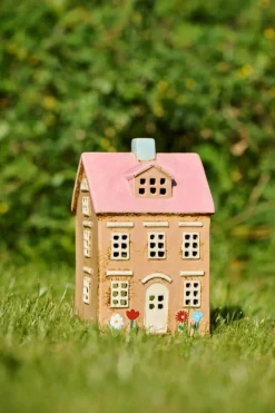 Lyhdyt Ja Kynttilänjalat^IB Laursen talolyhty Nyhavn kukat ja vaaleanpunainen katto