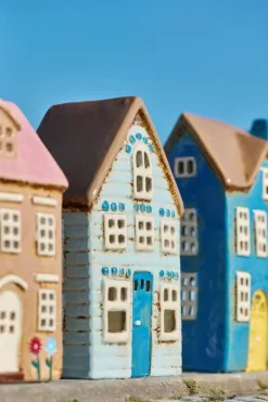 Lyhdyt Ja Kynttilänjalat^IB Laursen talolyhty Visby sininen ovi ja ruskea katto