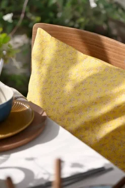 Sisustustekstiilit^IB Laursen tyynynpäällinen Andrea keltainen kukat valkoinen