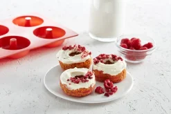 Paistoastiat^Lekue donitsivuoka 6 kpl silikonia punainen