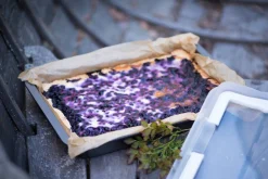 Leivonta^Maku Bake&Carry piirakkavuoka + kansi 3,45 L 42x30x4,5 cm mu