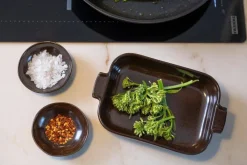 Paistoastiat^Maku uunivuoka 39x27 cm brown edition