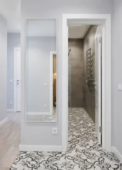 Kellot Ja Peilit^Mirrors and More peili Vanessa 50 x 150 cm hopea