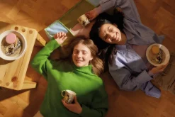 Astiat^Moomin Arabia lautanen Ø 19 cm Piisamirotta luolassa