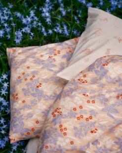 Vuodetekstiilit^Moomin Arabia pussilakanasetti 150x210 cm Lilja beige