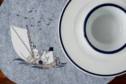 Keittiötekstiilit^Muumi pöytätabletti Sailors 38x31 cm