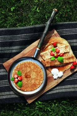 Paistoastiat^Muurikka Nuotiopaistinpannu ilman kahvaa