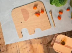 Lastenhuone|Veitset Ja Leikkuulaudat^Muurla norsu Chop&Serve -lauta L keltainen