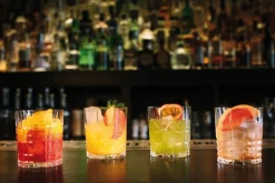 Astiat^Nachtmann Viskikarahvi+ 4 lasia Highland