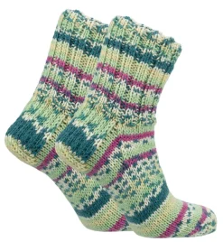 Kankaat Ja Käsityötarvikkeet^Novita 7 Veljestä lanka Polkka 100 g hedelmä 8011