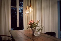 Lamput Ja Valaisintarvikkeet^Osram LED Globe sisustuslamppu 806lm 2700K E27