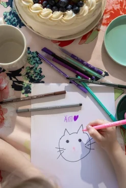 Keittiötekstiilit^Pentik pöytäliina Huvila 145x250 cm v.oranssi