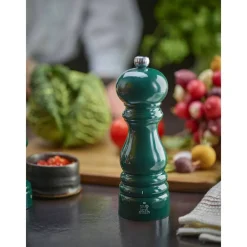 Keittiötarvikkeet^Peugeot Z-suolamylly Paris karkeudensäädöllä 18 cm Green For