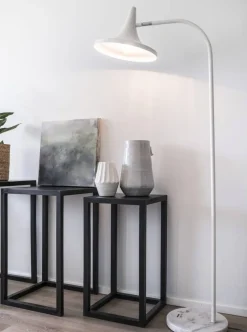 Sisustusvalaisimet^Sessak designlattiavalaisin Lakki valkoinen / marmori