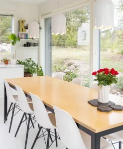 Sisustusvalaisimet^Sessak design-riippuvalaisin Kielo mattavalkoinen