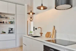 Sisustusvalaisimet^Sessak riippuvalaisin Jules L mattamusta