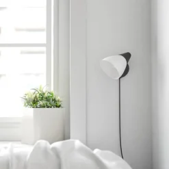 Sisustusvalaisimet^Sessak seinävalaisin Orion musta