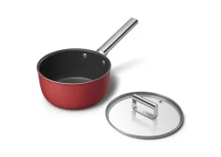 Keittoastiat^Smeg kattila 2,8 L punainen