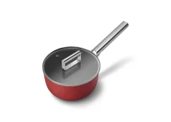 Keittoastiat^Smeg kattila 2,8 L punainen