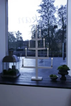 Koriste- Ja Kausivalot^Star Trading 9-haarainen kynttelikkö Tall valkoinen